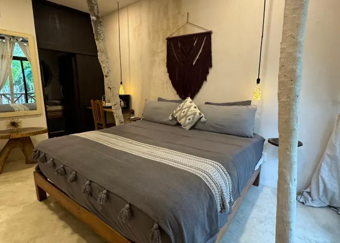 Sivana Hotel 3*